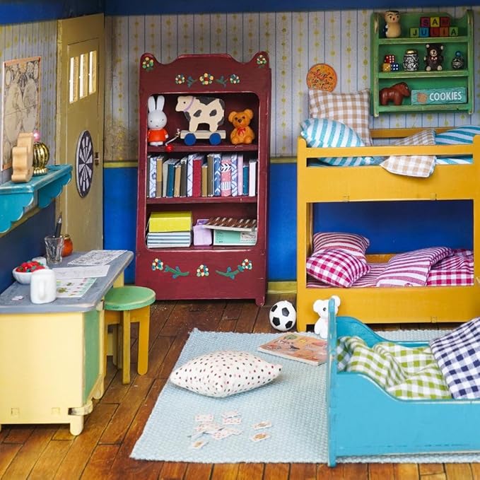 Kids' Bedroom Dollhouse Craft Kit – Easy to Build & Paint Miniature Room | Cardboard Room + 7 Wooden Pieces + Decoration Sheets | 1:12 Scale | Sam & Julia's Mouse Mansion