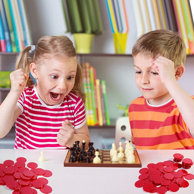 Coopay 1-1/5 inch Plastic Learning Counters Disks Bingo Chip Counting Discs Markers for Math Practice and Poker Chips Game Tokens, 200 Pieces(Red)