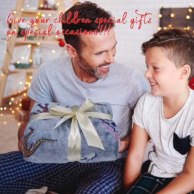 Glow in The Dark Dinosaur Blanket for Boys Girls Kids Cute Dino Throw Blankets for Couch, Kids Fleece Blankets, Soft Warm Plush Dinosaur Toddler Blanket Luminous