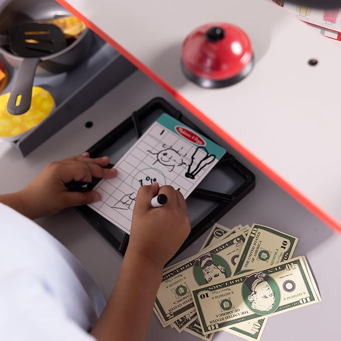 Melissa & Doug Star Diner Restaurant 41-Piece Play Set with Toy Food, Cookware & Play Kitchen Accessories, Preschool Learning Toys for Girls & Boys 3+