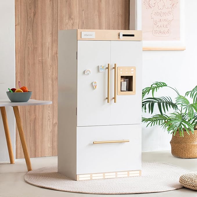 Wooden Play Kitchen Fridge – Interactive Ice Maker, Double Door Storage & Creative Fridge Magnets, Pretend Play Refrigerator for Boys & Girls 3+