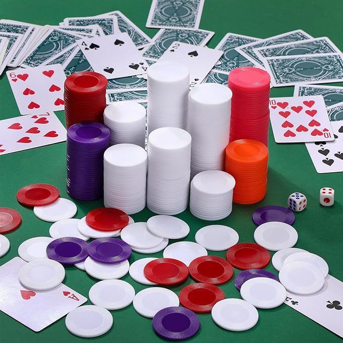 Leitee 500 Pcs White Plastic Poker Chips Bulk 1.5 Inch Mini Bingo Chips Tokens Markers Blank Casino Counting Discs Learning Math Counters for Adults Interlocking Game Counting Reward Card