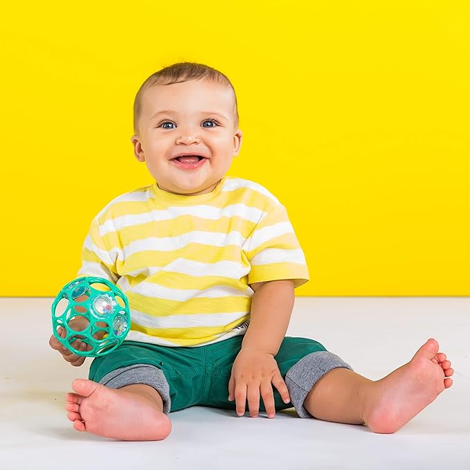 Bright Starts Little Shakers 6pc Gift Set, Easy-Grasp Oball Technology, Baby Rattles, Balls and Teethers, On-The-Go Toys, Lightweight, Unisex, Newborn+