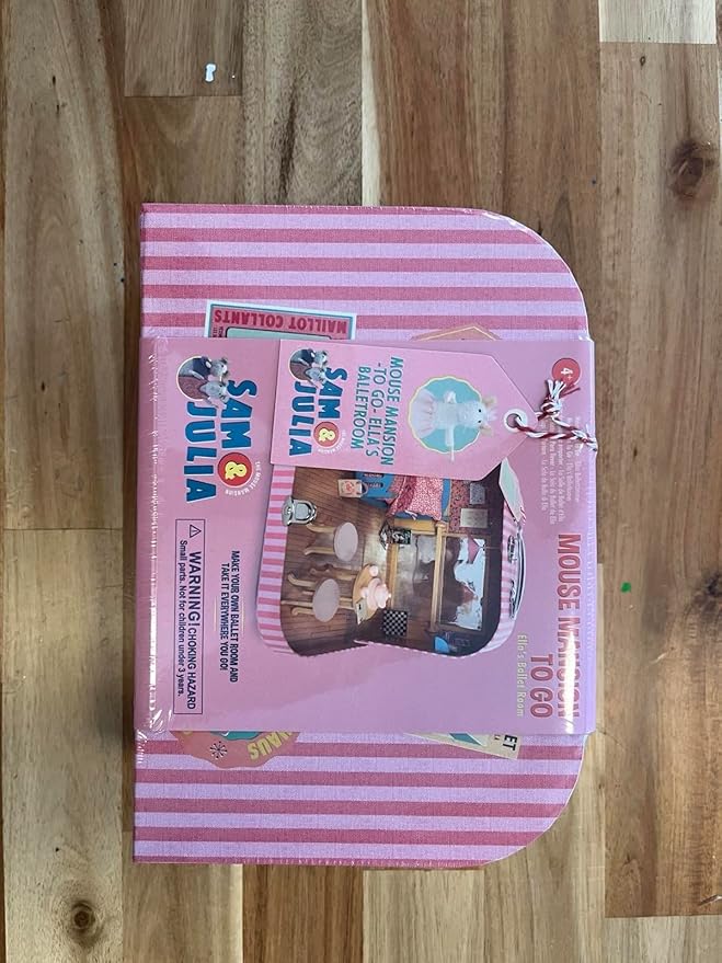 Ella's Ballet Room to Go + Ella Plush 11cm – Easy DIY Dollhouse in Suitcase | Wooden Furniture, Ballet Barre & Decoration Sheets | 1:12 Scale | Sam & Julia's Mouse Mansion